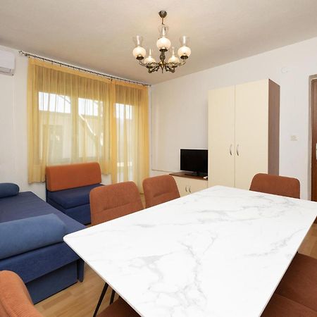 3 Bedroom Gorgeous Apartment In Trogir Buitenkant foto